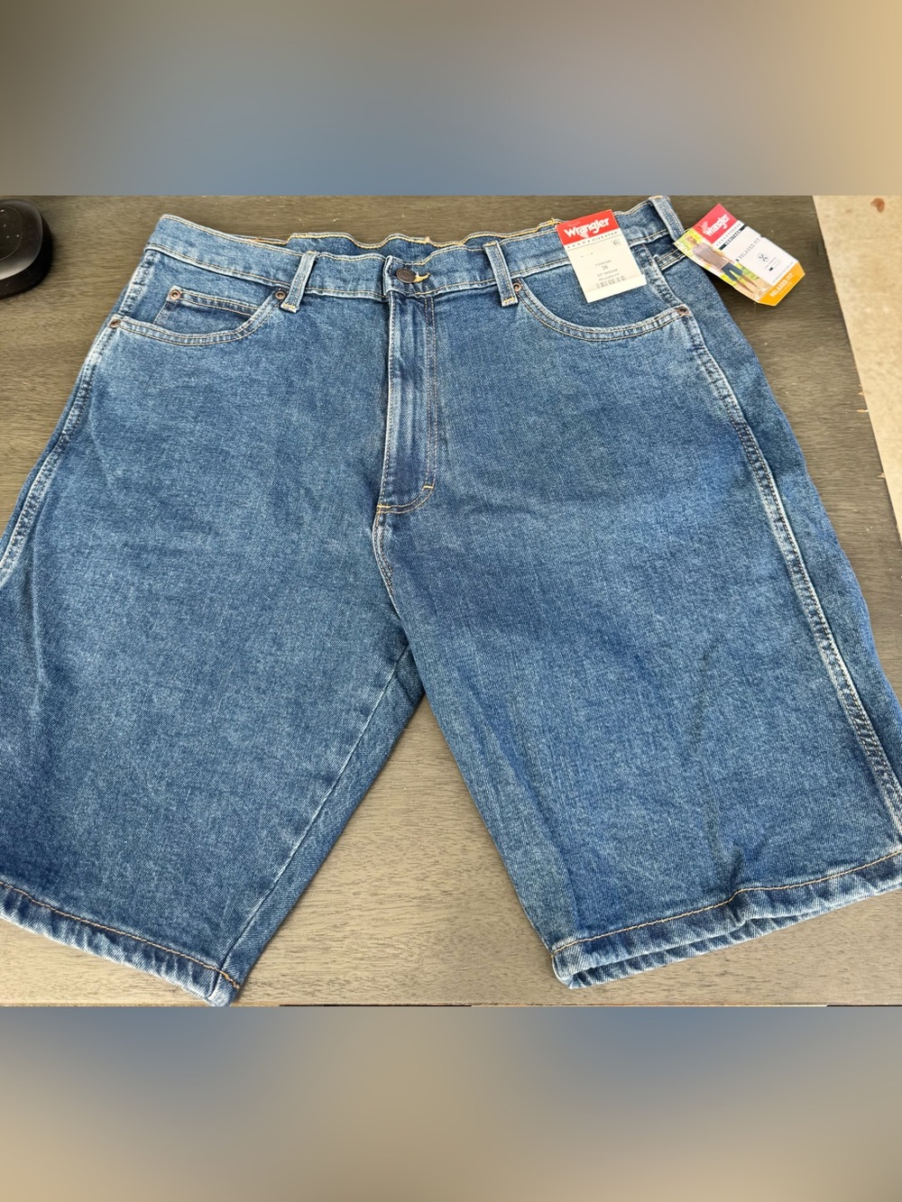 Wrangler Men's Relaxed Fit Denim Short